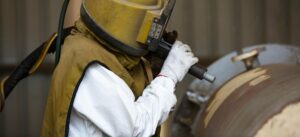 sablage-canalisation-1-4096x1867 decapage industriel par aerogommage sablage